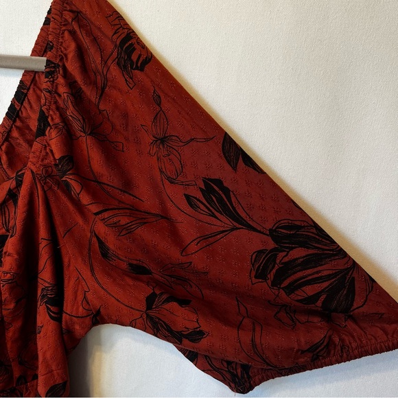 Torrid peplum blouse 1X Russet brown floral NWT Puff sleeve Flowy womens top 1 - Picture 3 of 7